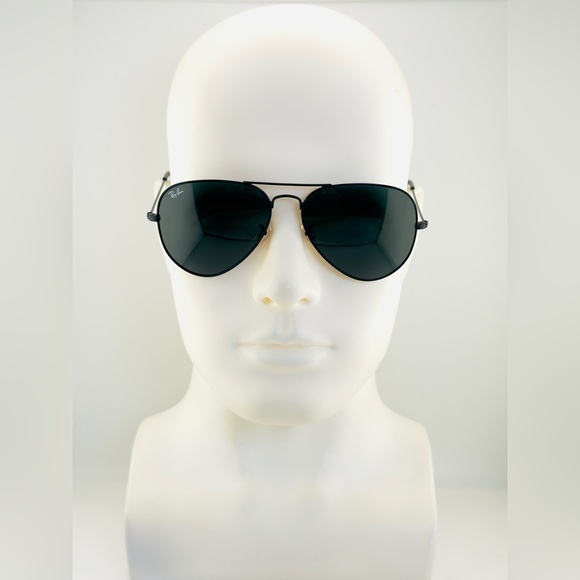Ray-Ban Aviator Sunglasses Total Black RB3025 Polished Black Frame Black Lenses - Picture 2 of 14